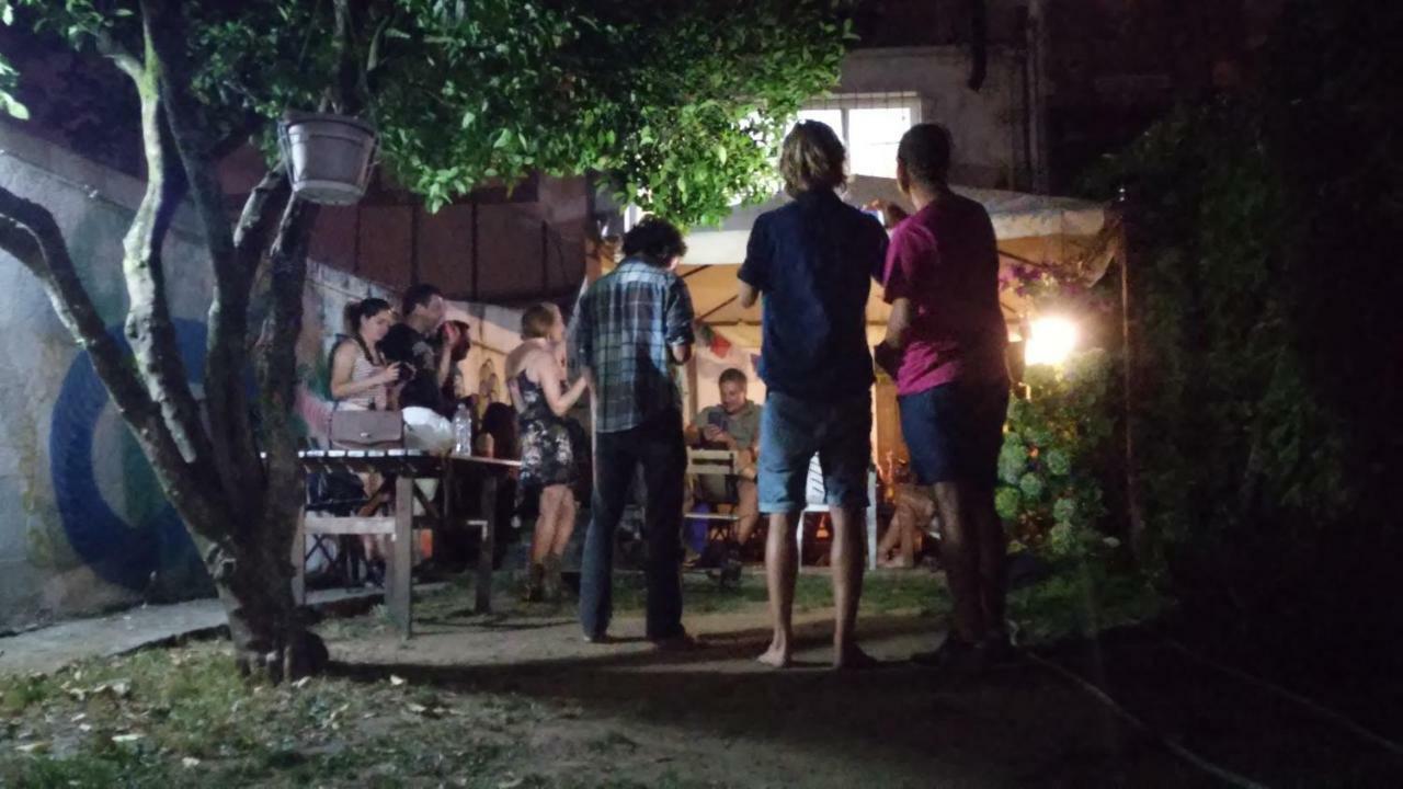 Meiga Backpackers Hostel Сантяго де Компостела Екстериор снимка